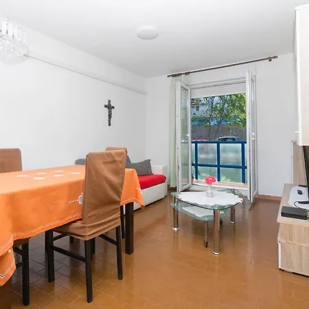 Always Summer Apartment